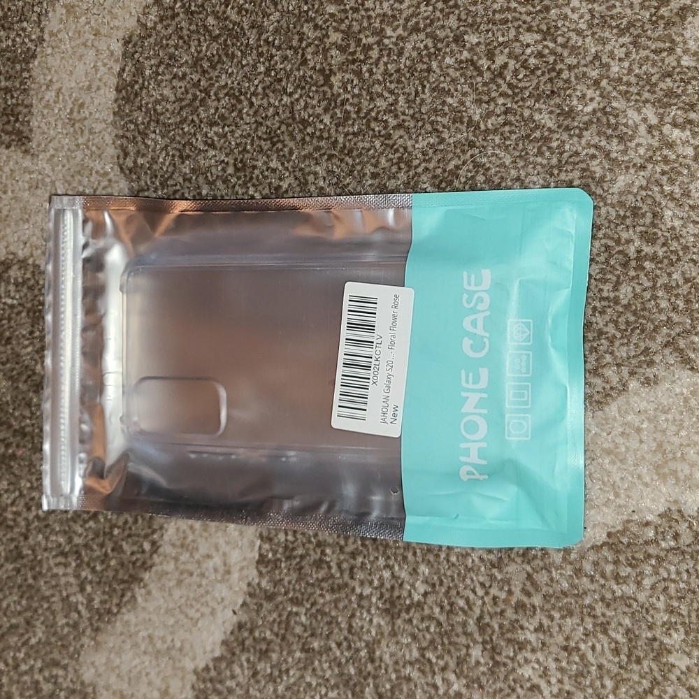 Brand new Samsung S20 case